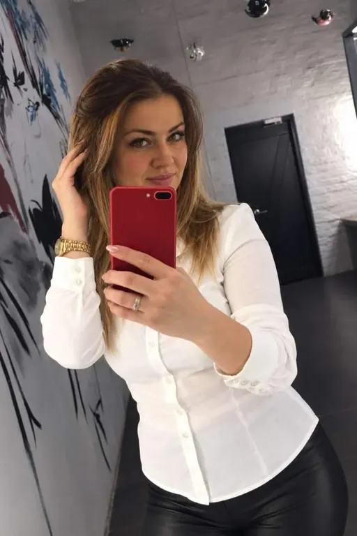 Alina, 27, russian escort in Andheri, Mumbai - full photo