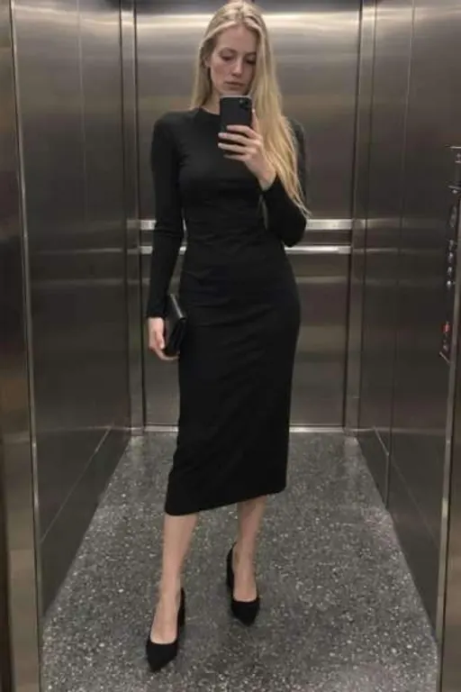 Anastasia, 26, russian escort in Juhu, Mumbai - evening photo
