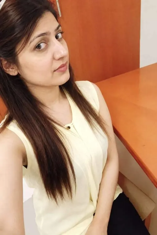 Dipali, 32, housewife escort in Powai, Mumbai