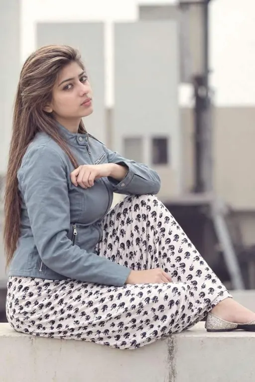Kajal, 23, college escort in Powai, Mumbai - another photo