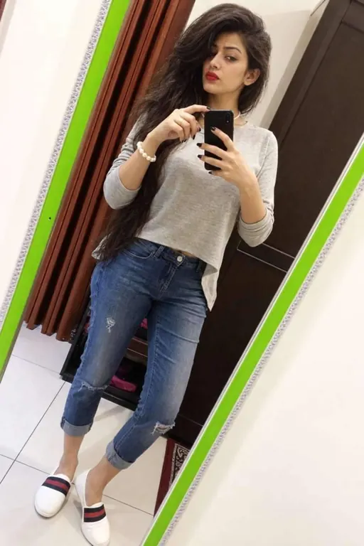 Sonalika, 24, slim escort in North Mumbai, Mumbai - another photo